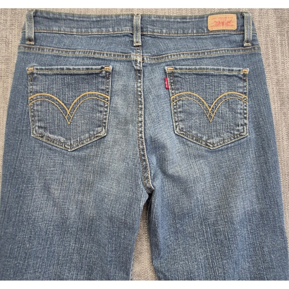 Levi's 518 Superlow Bootcut Jeans Women's sz 9 Short light wash stretch denim - Picture 15 of 16